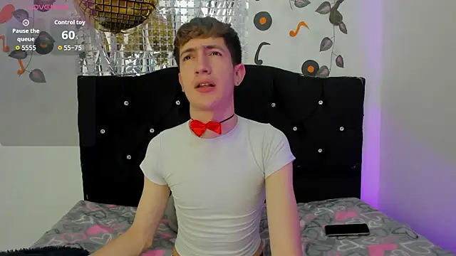 Erick Taylor3 online show from October 2025 05:36:01 PM