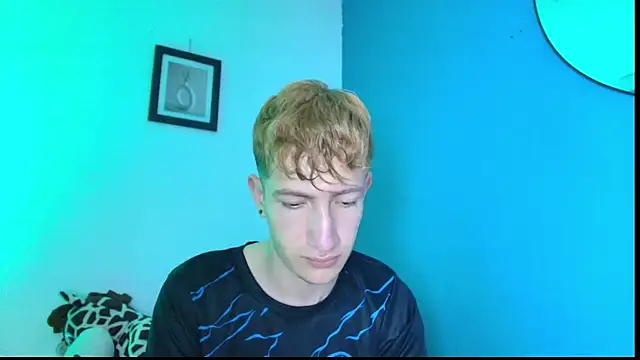 Erick Taylor3 online show from April 2026 07:51:01 PM