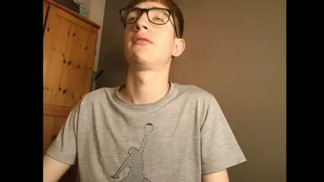 Erick Taylor3 online show from December 2025 08:24:02 PM