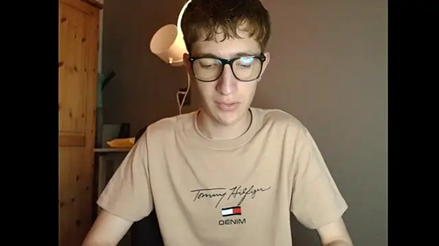 Erick Taylor3 online show from December 2025 08:25:02 PM