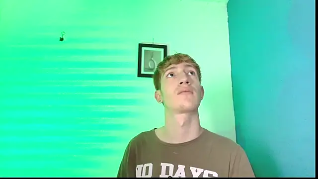 Erick Taylor3 online show from April 2026 07:15:02 PM