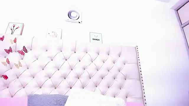 celena wonder online show from February 2026 07:25:01 PM