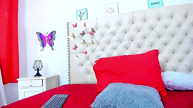 celena wonder online show from December 2025 06:57:02 PM