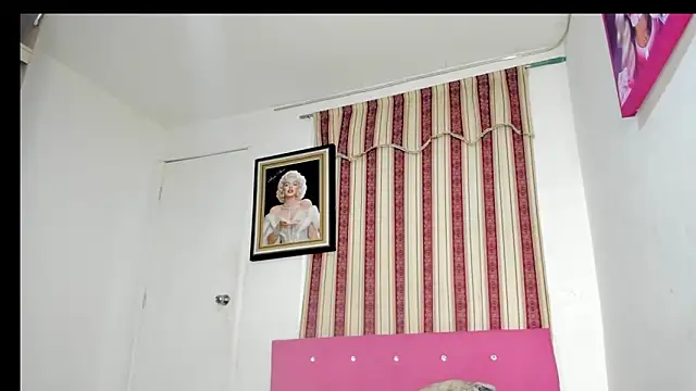 Snapshot of alahia66 chatting on April 2026 12:21:02 PM alahia66 online show from April 2026 12:21:02 PM