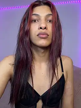 Snapshot of Arimoonn chatting on October 2025 12:29:02 AM Arimoonn online show from October 2025 12:29:02 AM