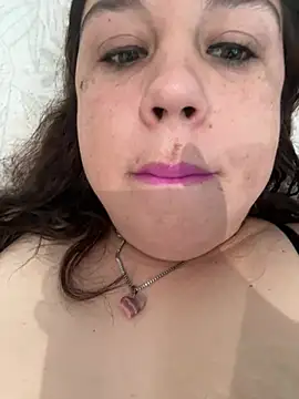 Rheetnena1 online show from January 2026 01:37:02 PM