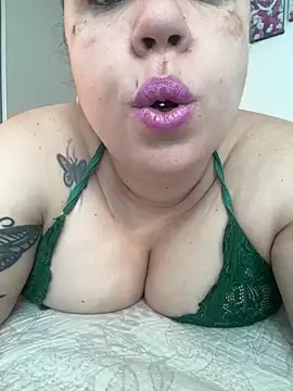 Rheetnena1 online show from April 2026 01:56:01 PM