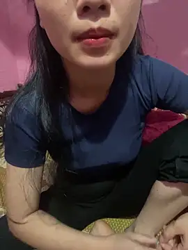 Snapshot of Minaeruei chatting on May 2026 02:26:01 AM Minaeruei online show from May 2026 02:26:01 AM