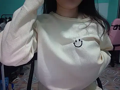 May2k2 online show from November 2025 01:44:02 AM