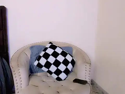 Snapshot of Salomon_Mendoza chatting on November 2025 05:39:01 AM Salomon Mendoza online show from November 2025 05:39:01 AM