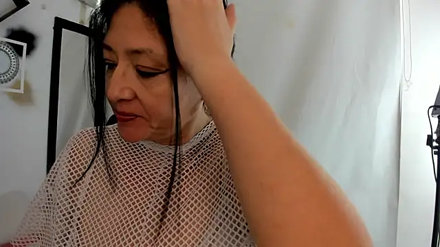 tatis sofia online show from January 2026 01:17:02 PM