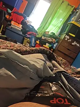 Snapshot of mbrc35 chatting on November 2025 08:35:02 PM mbrc35 online show from November 2025 08:35:02 PM