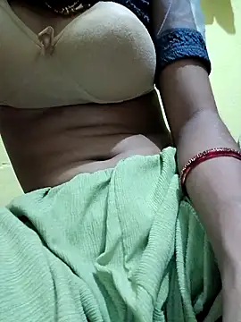 janvi sharma87 online show from October 2025 05:11:01 PM