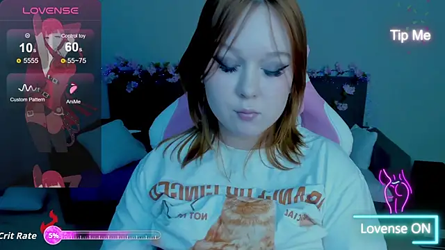 Lovly Vixen online show from November 2025 05:51:01 PM