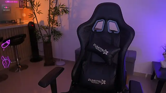 JessicaPratt online show from April 2026 07:15:02 PM