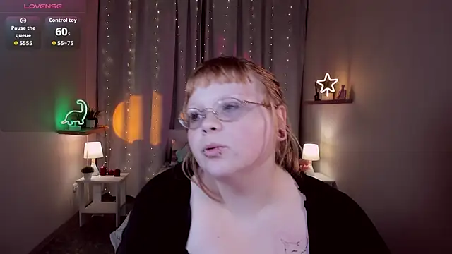 LottieReed online show from November 2025 01:37:02 PM