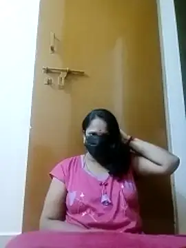 tamilammu1431 online show from December 2025 05:51:01 PM