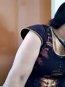Snapshot of tamilammu1431 chatting on June 2026 06:51:02 AM tamilammu1431 online show from June 2026 06:51:02 AM
