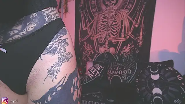 Dalia Vorhees online show from January 2026 01:55:02 AM