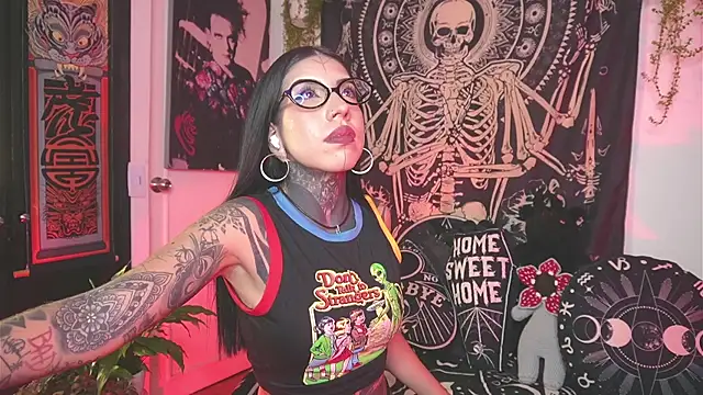 Dalia Vorhees online show from May 2026 01:29:01 AM