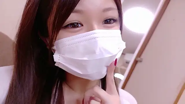 HIMEKAxx online show from November 2025 10:53:02 AM