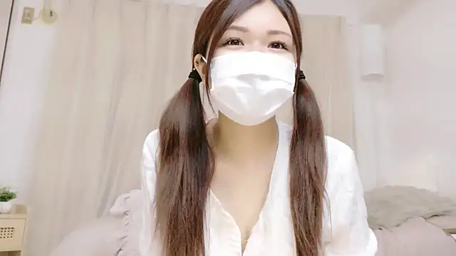 HIMEKAxx online show from March 2026 10:12:02 AM