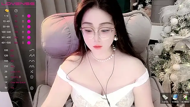 Snapshot of Monica-666888- chatting on November 2025 06:35:02 PM Monica-666888- online show from November 2025 06:35:02 PM