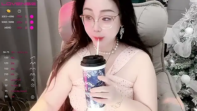 Monica-666888- online show from December 2025 04:33:01 PM