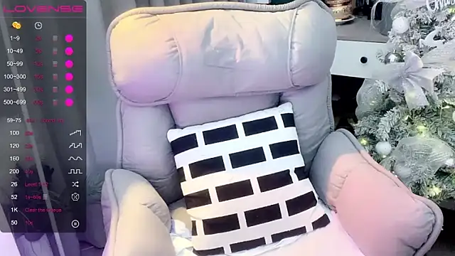 Monica-666888- online show from April 2026 09:39:33 PM