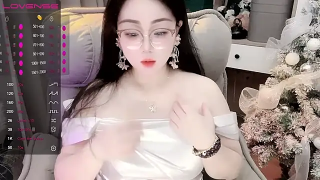 Snapshot of Monica-666888- chatting on November 2025 06:00:01 PM Monica-666888- online show from November 2025 06:00:01 PM