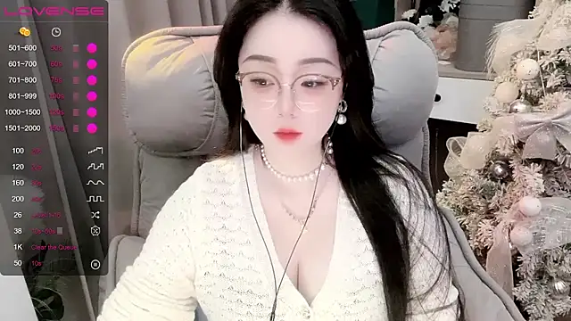 Snapshot of Monica-666888- chatting on November 2025 04:45:02 PM Monica-666888- online show from November 2025 04:45:02 PM