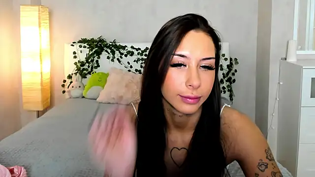 Snapshot of loly_pop18 chatting on October 2025 12:31:02 AM loly pop18 online show from October 2025 12:31:02 AM