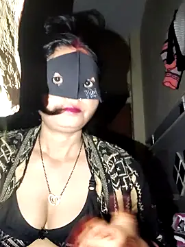 Pyaar Ki Pooja online show from February 2026 12:40:01 AM