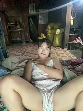 nachi-baby online show from December 2025 01:09:01 AM