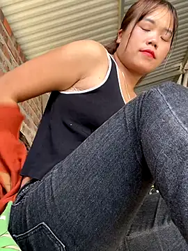 nachi-baby online show from October 2025 06:01:01 AM