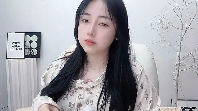 Love-hanzaizai718 online show from November 2025 08:01:01 PM