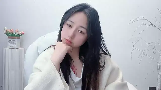 Love-hanzaizai718 online show from October 2025 01:09:01 PM