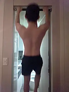 yanonam online show from December 2025 12:44:02 PM