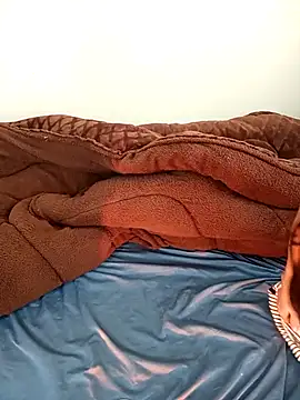 Snapshot of Cherry_Le02 chatting on December 2025 06:08:02 AM Cherry Le02 online show from December 2025 06:08:02 AM