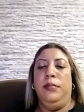 IndianLara online show from November 2025 12:06:02 AM