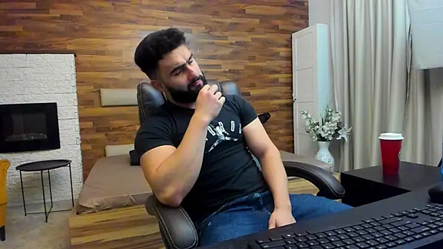 MicahLane online show from November 2025 04:57:02 AM