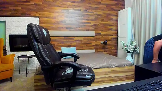 MicahLane online show from December 2025 05:50:02 AM