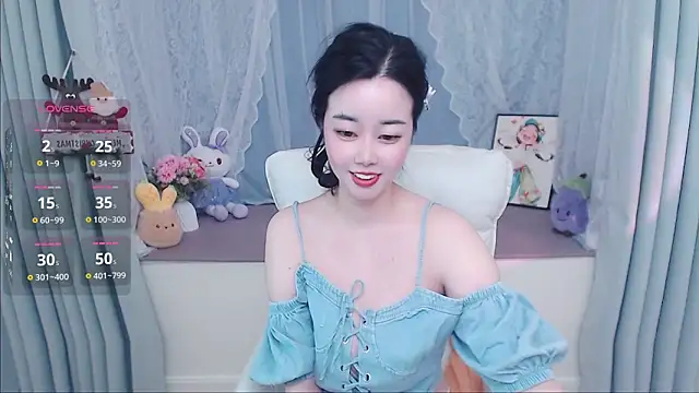 Xiaodie-baby online show from May 2026 02:53:01 AM