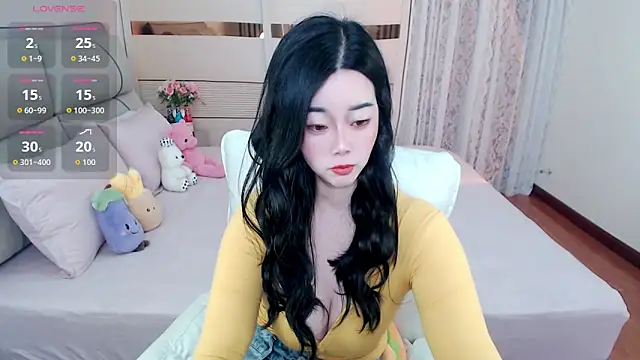Xiaodie-baby online show from December 2025 03:22:02 AM