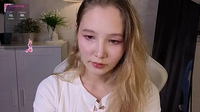 insaneinsomnia online show from October 2025 09:54:02 AM