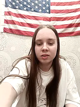 LunaDreeam online show from November 2025 04:50:02 PM