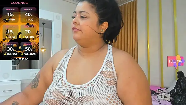 Hanna curvy  online show from October 2025 10:48:01 AM