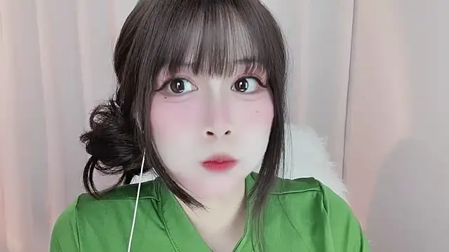 Snapshot of -zhuzhu-999- chatting on June 2026 03:57:02 PM -zhuzhu-999- online show from June 2026 03:57:02 PM