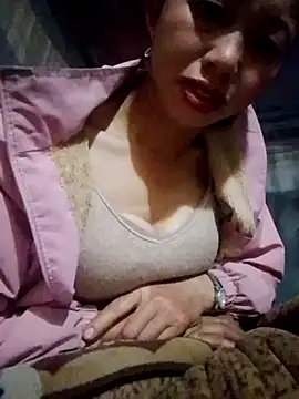 TRIEUTRIEU20 online show from October 2025 05:57:02 PM