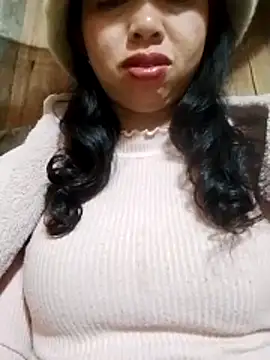 TRIEUTRIEU20 online show from February 2026 03:23:02 PM